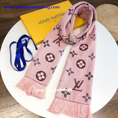 ٻҾ2 ͧԹ : Louis Vuitton Scarf Hiend Size 180X 30 cm ͼҹ ҹ͹ͧش