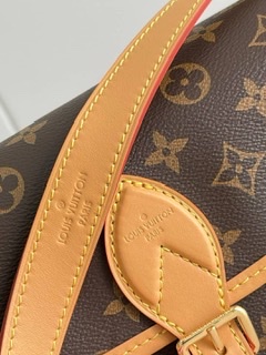 ٻҾ2 ͧԹ : Louis Vuitton DIANE ҹش Ѻ