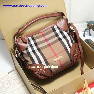 ٻҾ3 ͧԹ : Burberry Shoulder bag Hiend Size 30 cm ҹ˹ѧ ˹ѧ ҹ͹