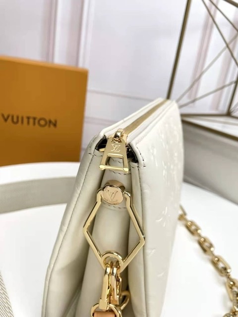 ٻҾ3 ͧԹ : Louis vuitton Coussin pm(ori)෾