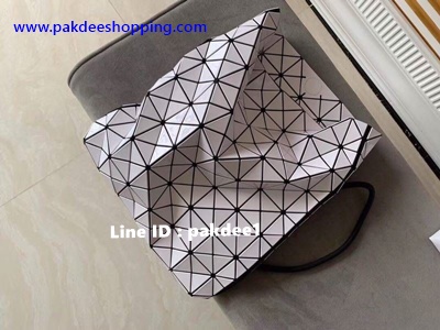 ٻҾ4 ͧԹ : Baobao issey miyake Shoulder bag Original Size 31 cm  ҹ͹ 