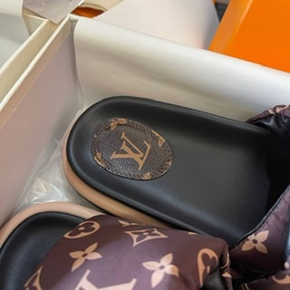 ٻҾ4 ͧԹ : LOUIS VUITTON SHOES ҹ ͹ 