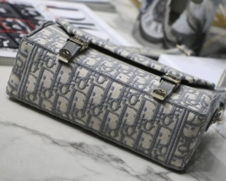 ٻҾ4 ͧԹ : Dior Small Diorcamp bag(Ori)
