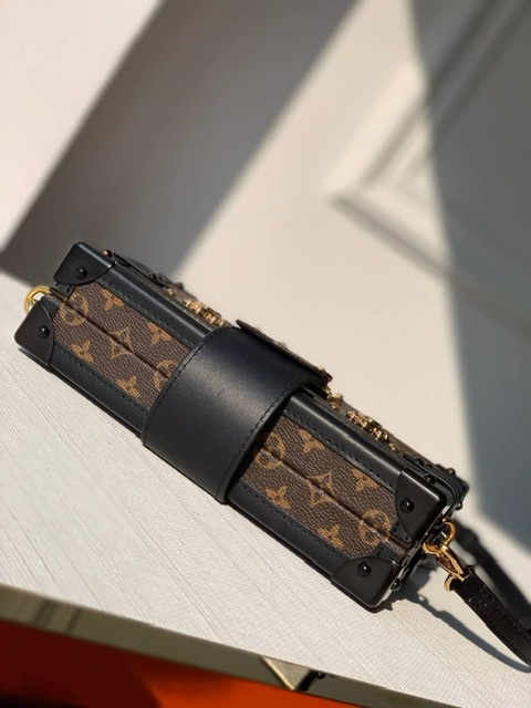 ٻҾ4 ͧԹ : Louis Vuitton Petite Malle (Ori)