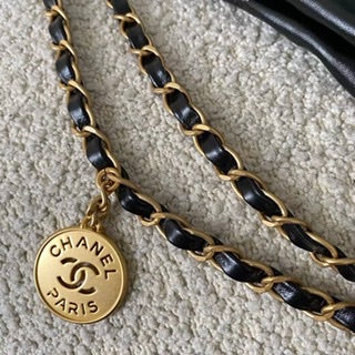 ٻҾ5 ͧԹ : Chanel ss22 LOGo Cc shopping tot size 39 cm