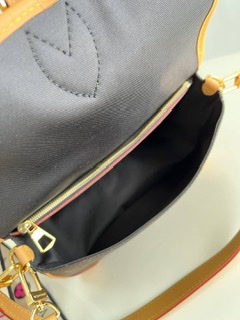 ٻҾ6 ͧԹ : Louis Vuitton DIANE ҹش Ѻ